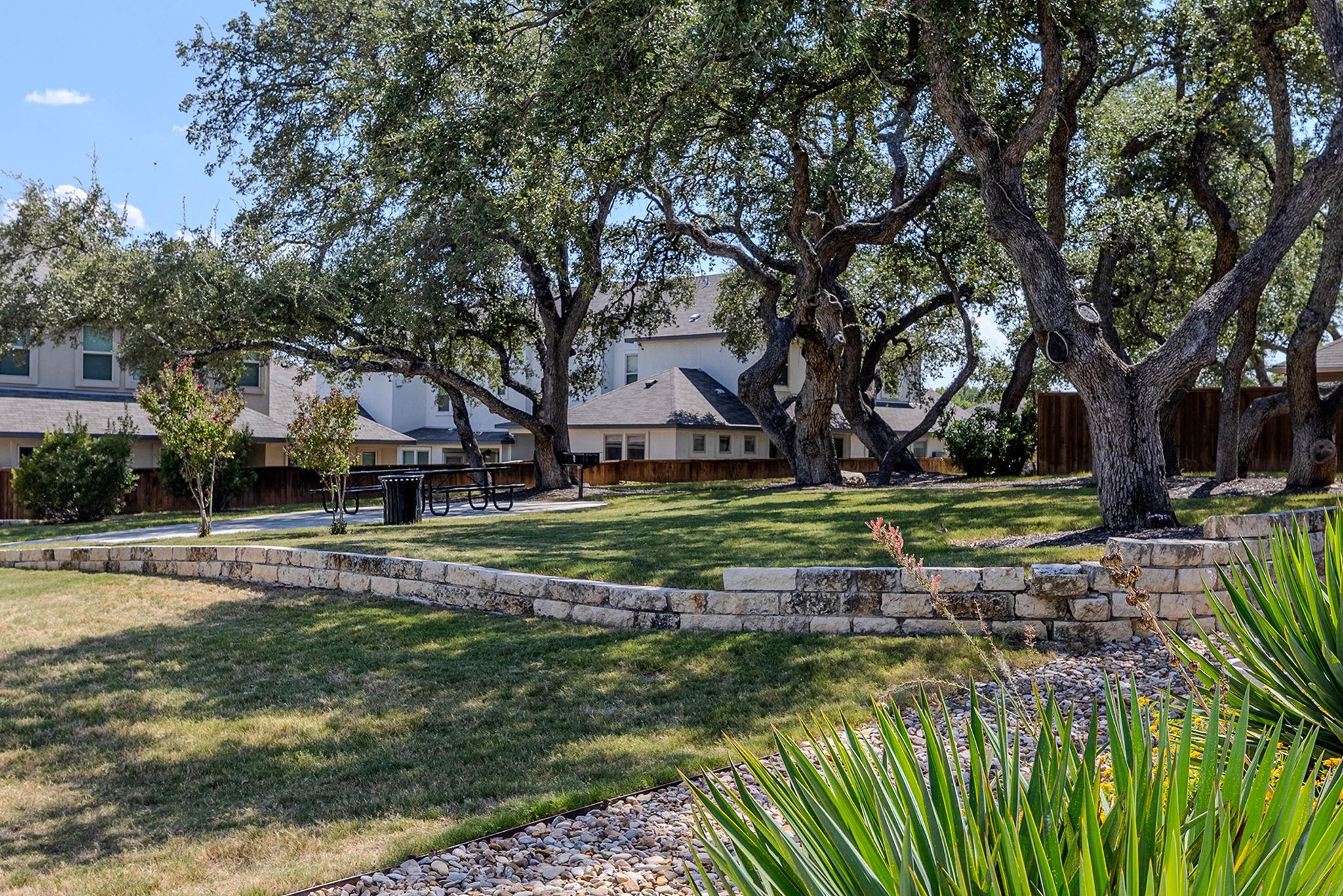 454  Parkline Dr  #33B, Georgetown, TX 78626 — photo 1