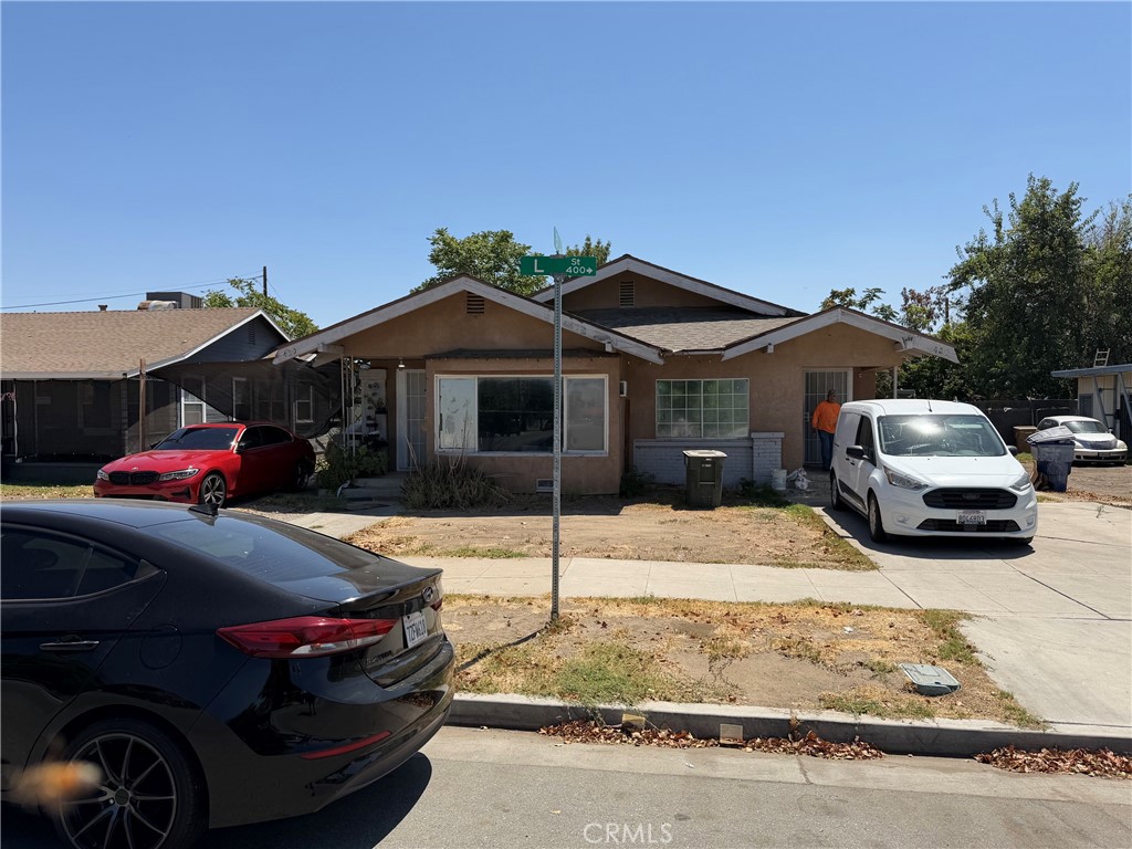 428 L Street, Bakersfield, CA 93304 — photo 1