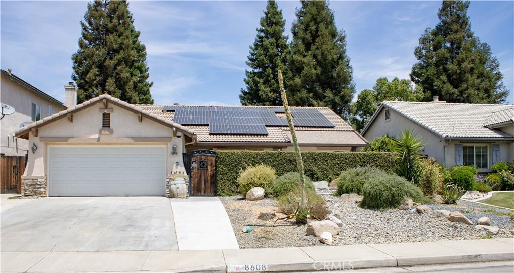 8608 Spanish Bay Drive, Bakersfield, CA 93312 — photo 1