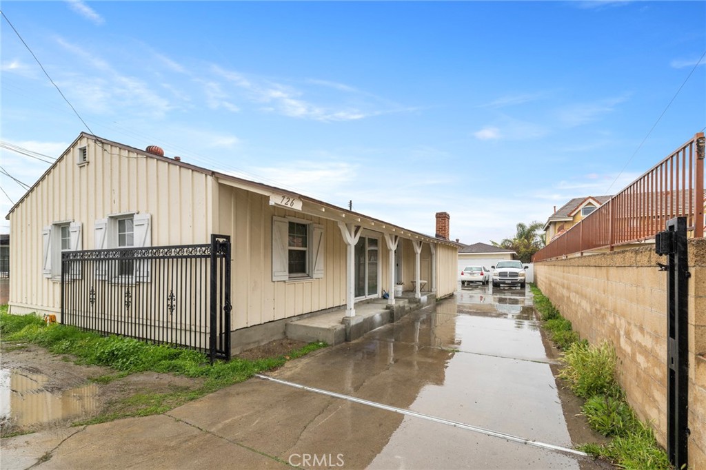 728 N Euclid Street, Santa Ana, CA 92703 — photo 1