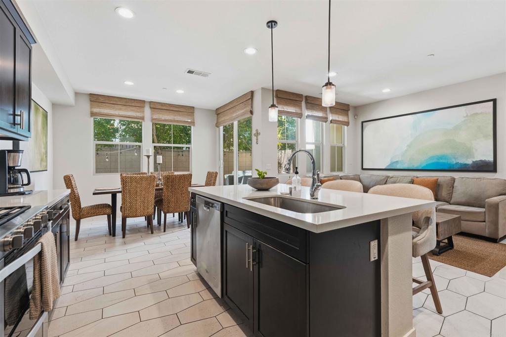 2055 Foxtrot Loop 1, Chula Vista, CA 91915 — photo 1