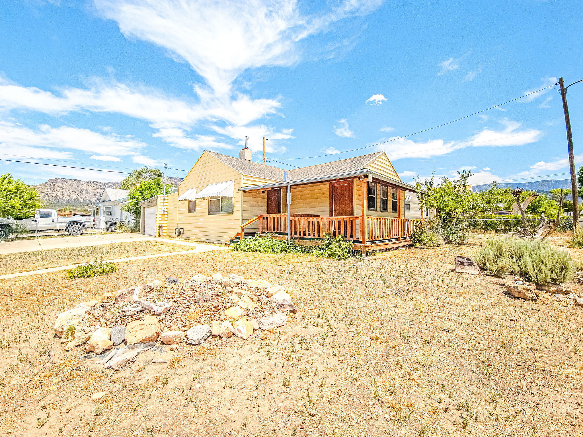 207 N RAWLINGS, East Carbon, UT 84520 — photo 1