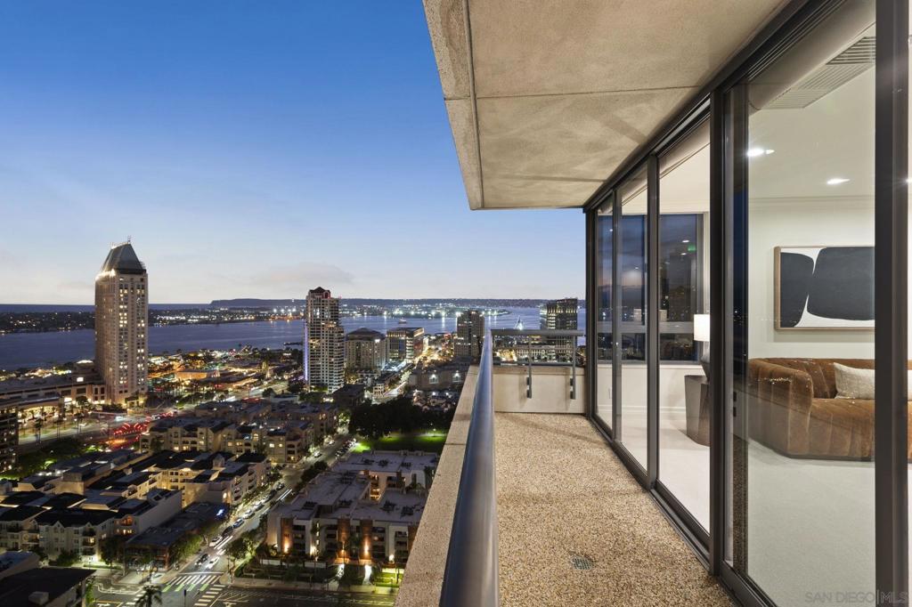 700 Front St 2204 - 2205, San Diego, CA 92101 — photo 1