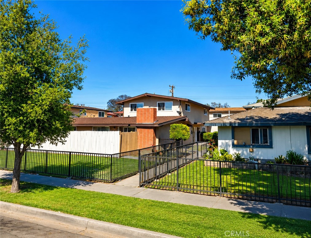 1613 Cedar, Santa Ana, CA 92707 — photo 1