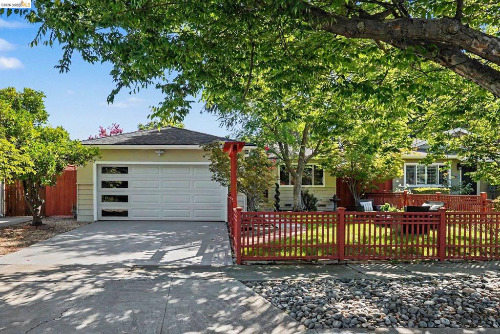 5308 Gatewood Ln, San Jose, CA 95118-2820 — photo 1