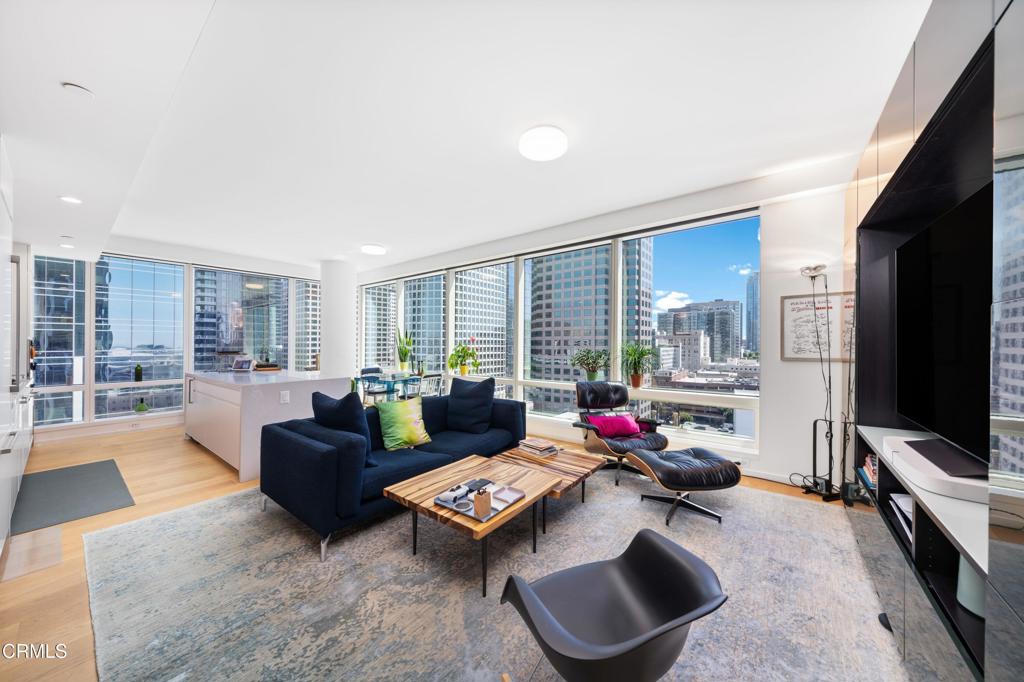 877 Francisco Street 1506, Los Angeles, CA 90017 — photo 1
