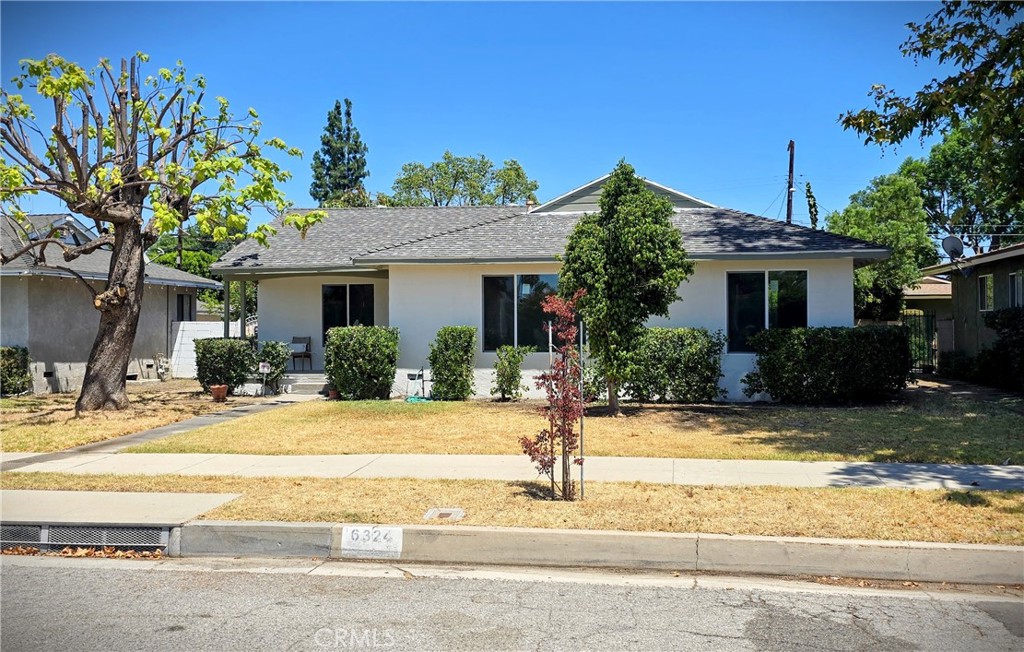 6324 Tampa, Los Angeles, CA 91335 — photo 1