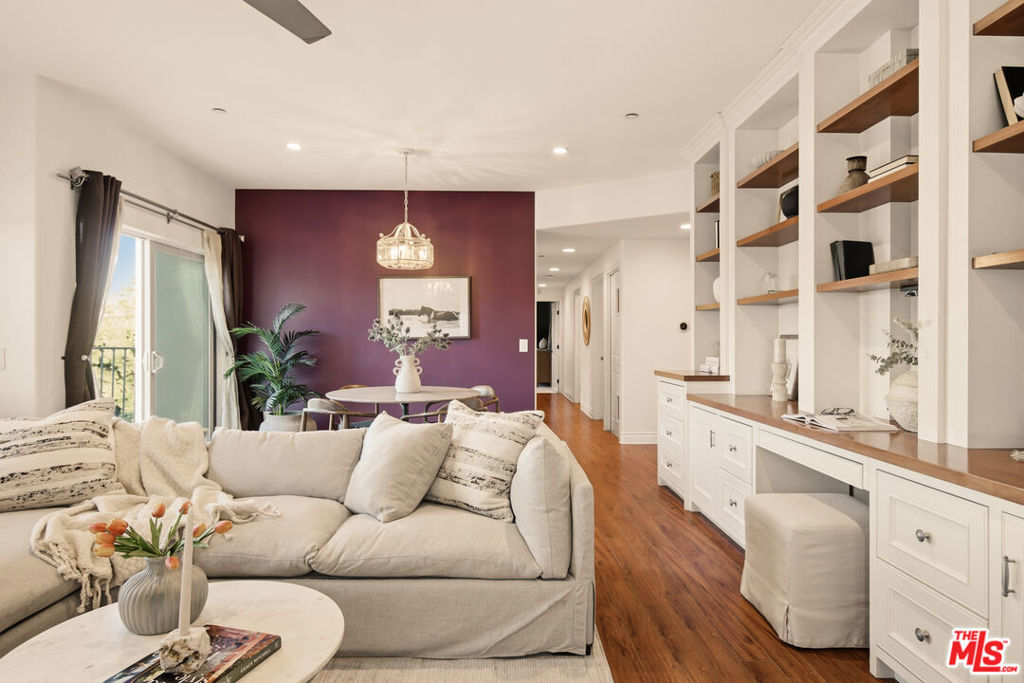 2486 S Centinela Avenue 303, Los Angeles, CA 90064 — photo 1