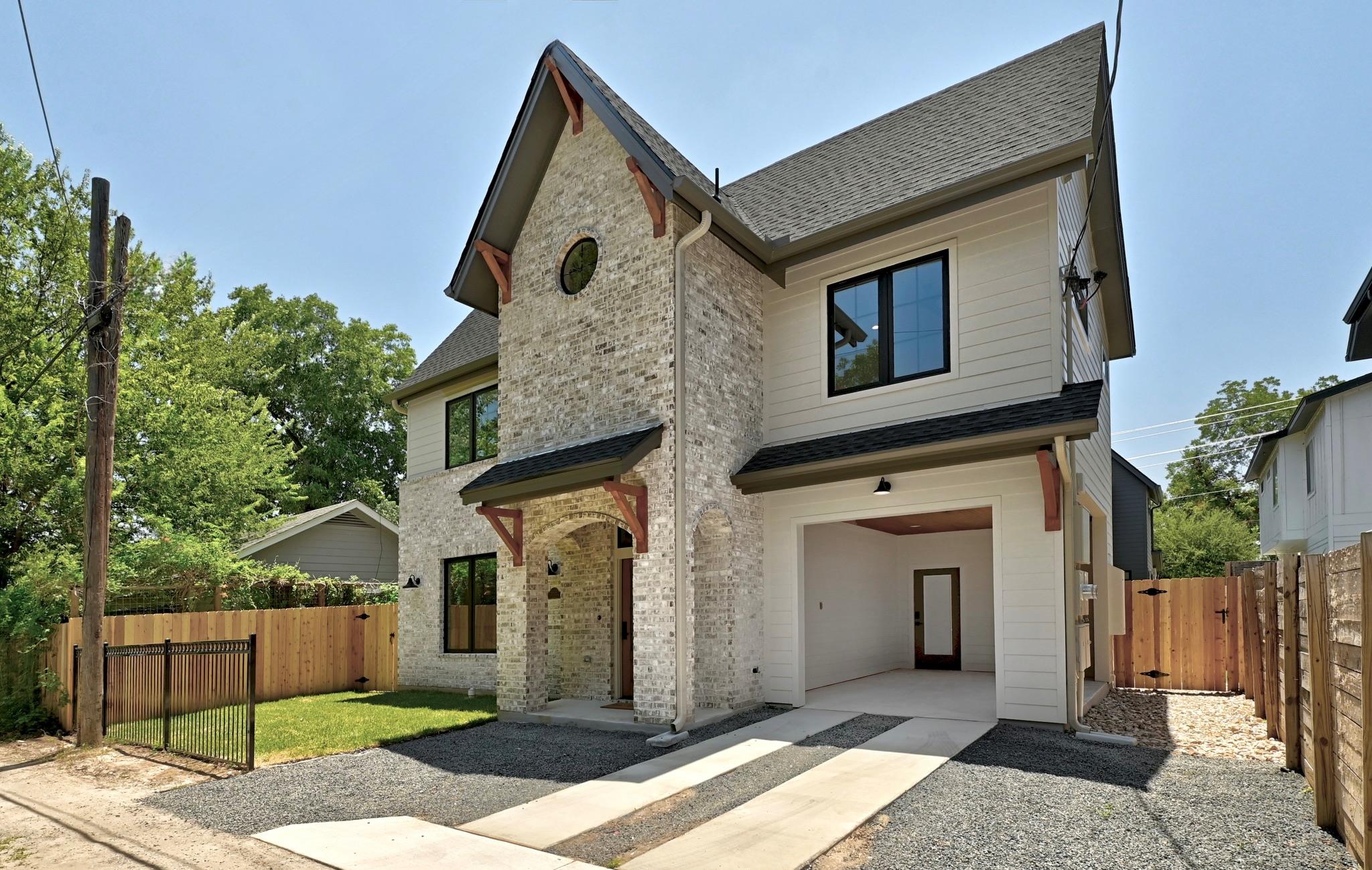 2212 Canterbury, Austin, TX 78702 — photo 1