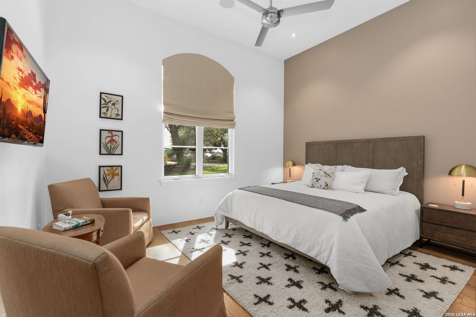 12 Escena, , 78006 — photo 1