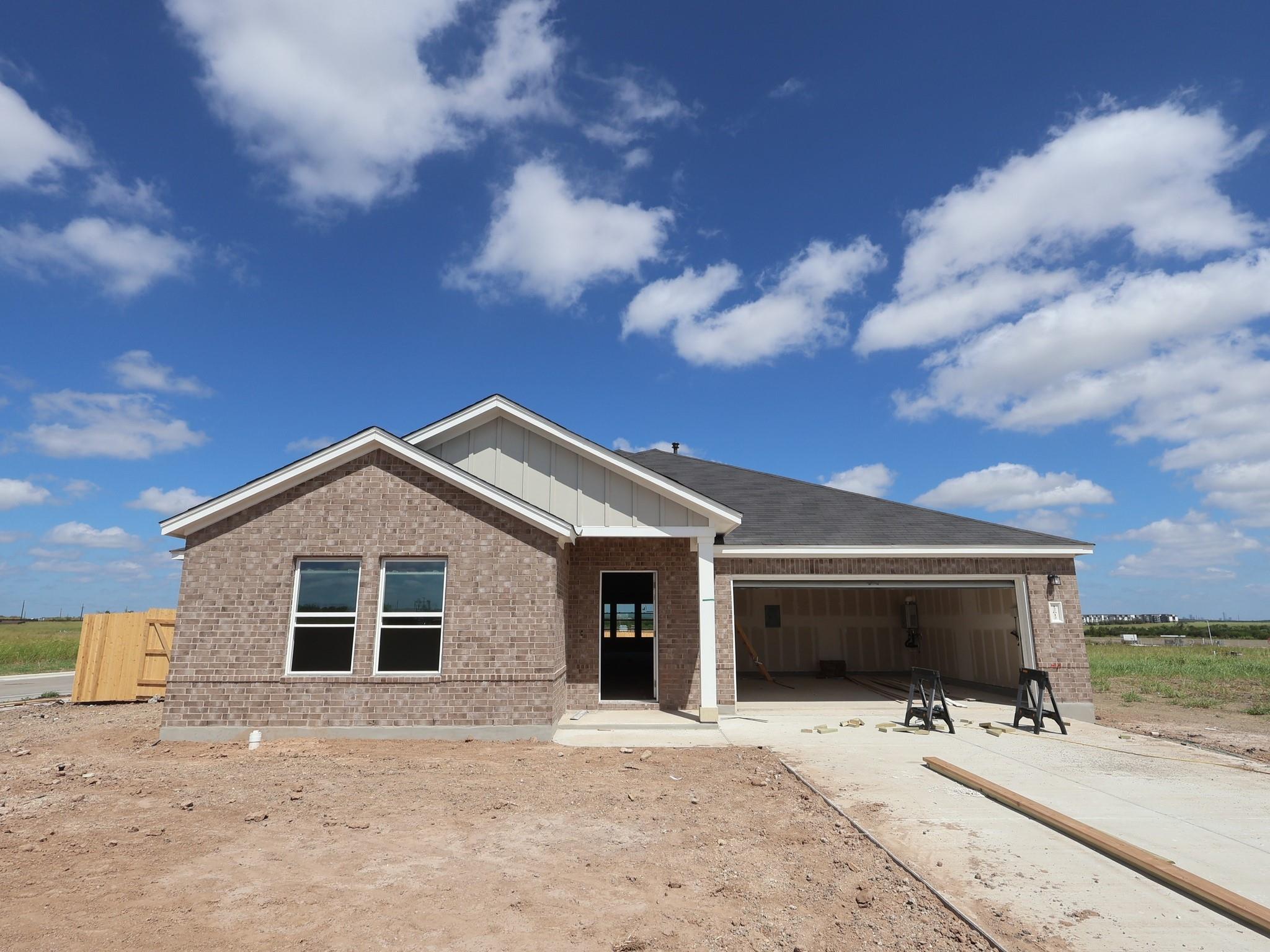 12612 Setting Peak, Buda, TX 78610 — photo 1