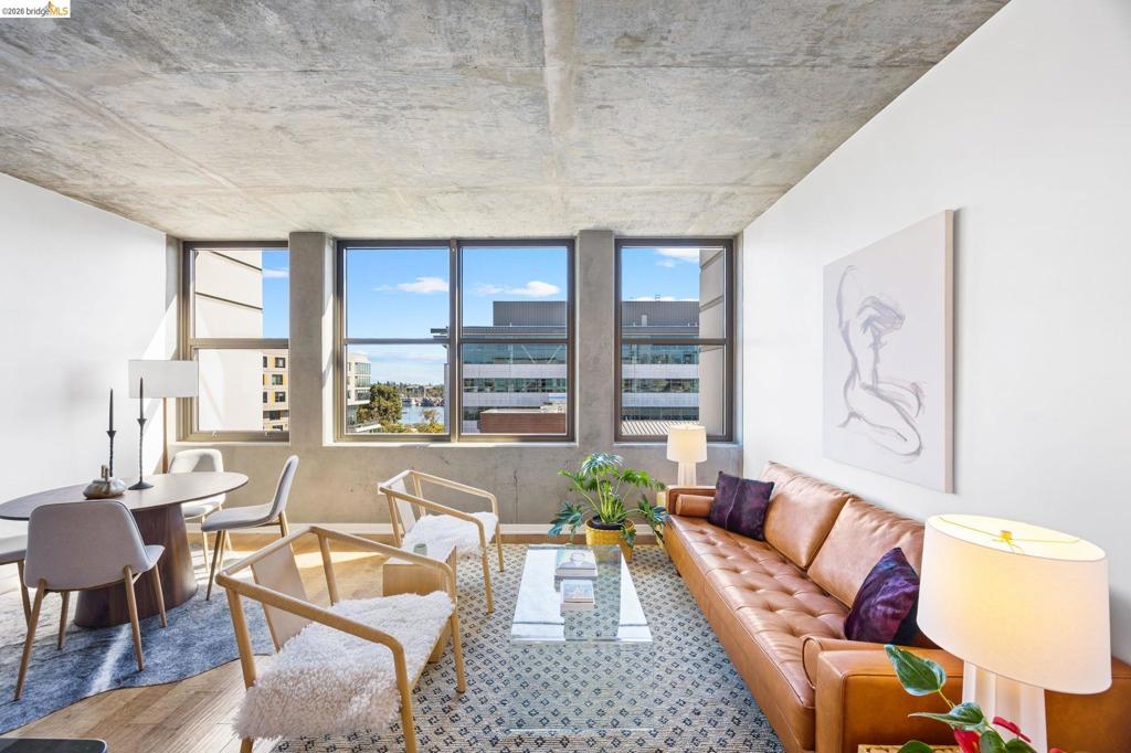 311 2Nd St 714, Oakland, CA 94607 — photo 1