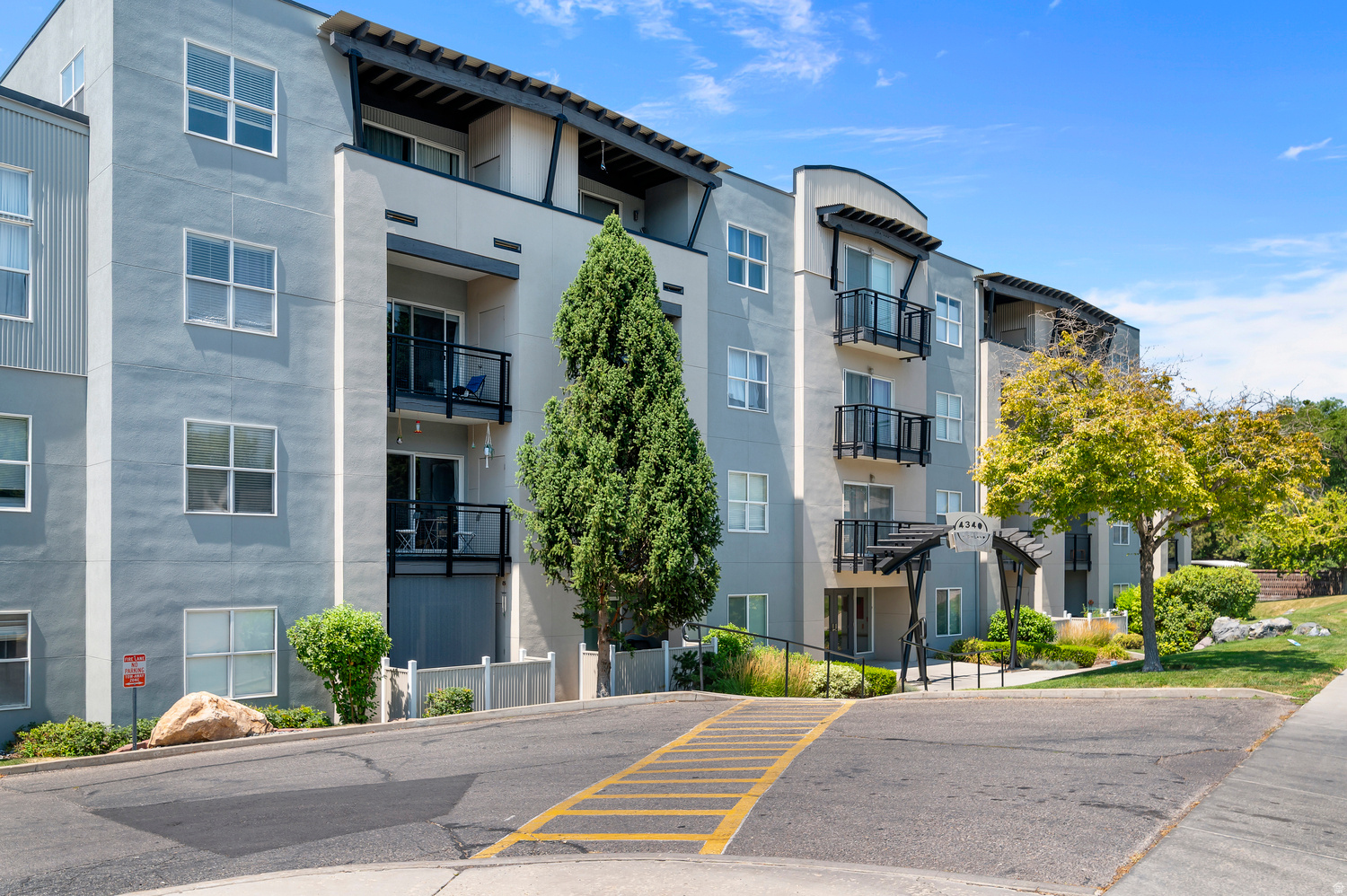 4340 S HIGHLAND DR #315, Holladay, UT 84124 — photo 1