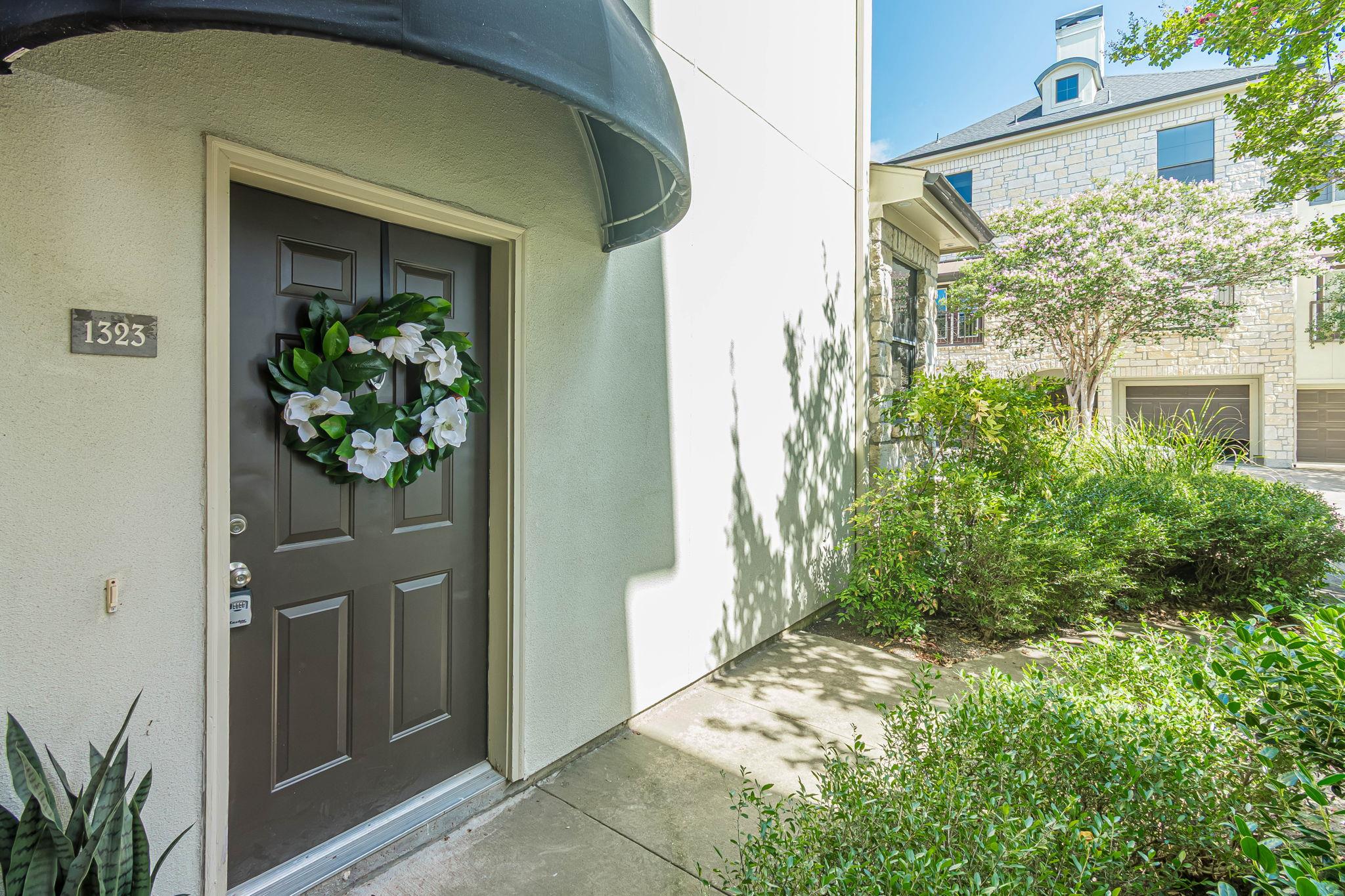 7701 Rialto, Austin, TX 78735 — photo 1