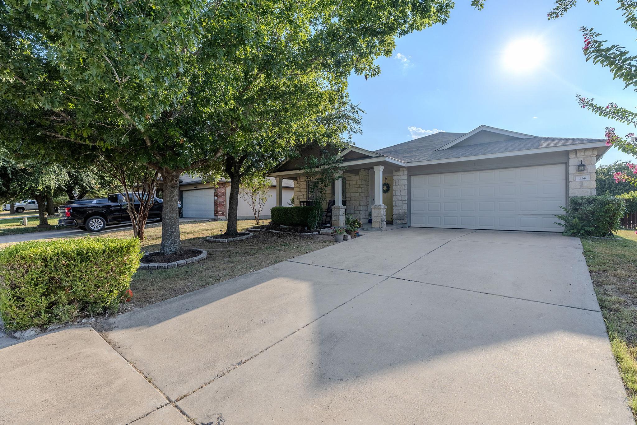 114 Creston, Hutto, TX 78634 — photo 1