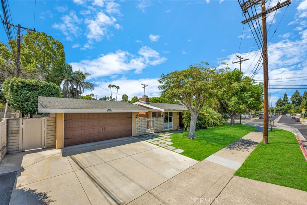 205 S Flower, Orange, CA 92868 — photo 1