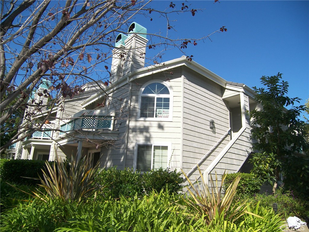 7532 Seaspring 201, Huntington Beach, CA 92648 — photo 1