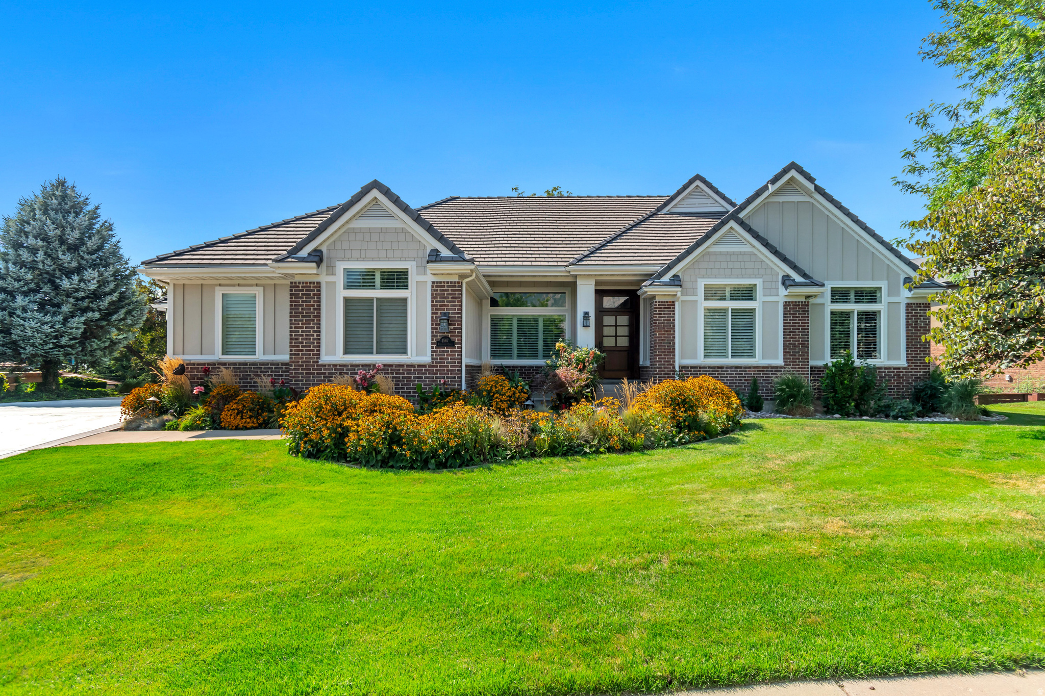 1567 RIDGEVIEW CIR, Farmington, UT 84025 — photo 1