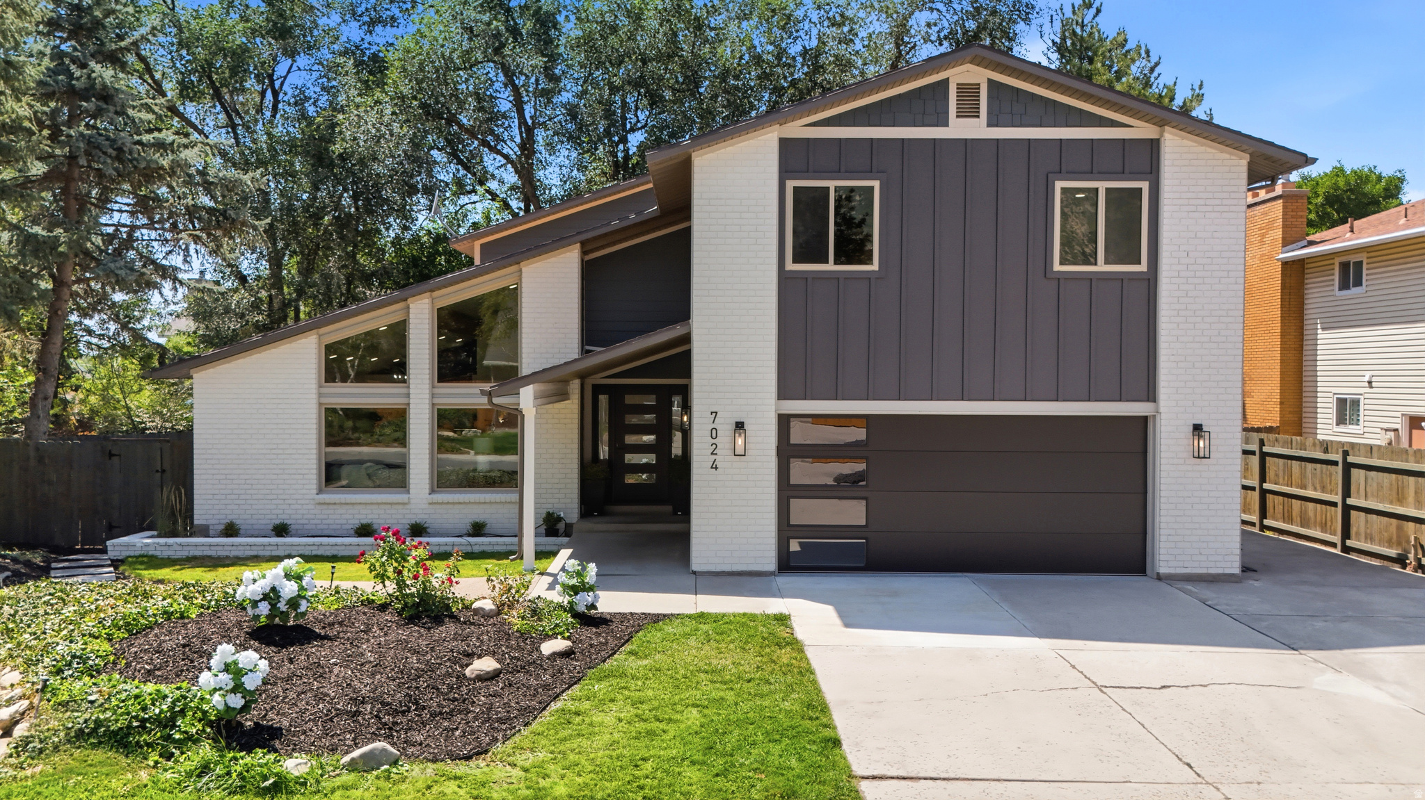 7024 S HORIZON CIR, Cottonwood Heights, UT 84121 — photo 1