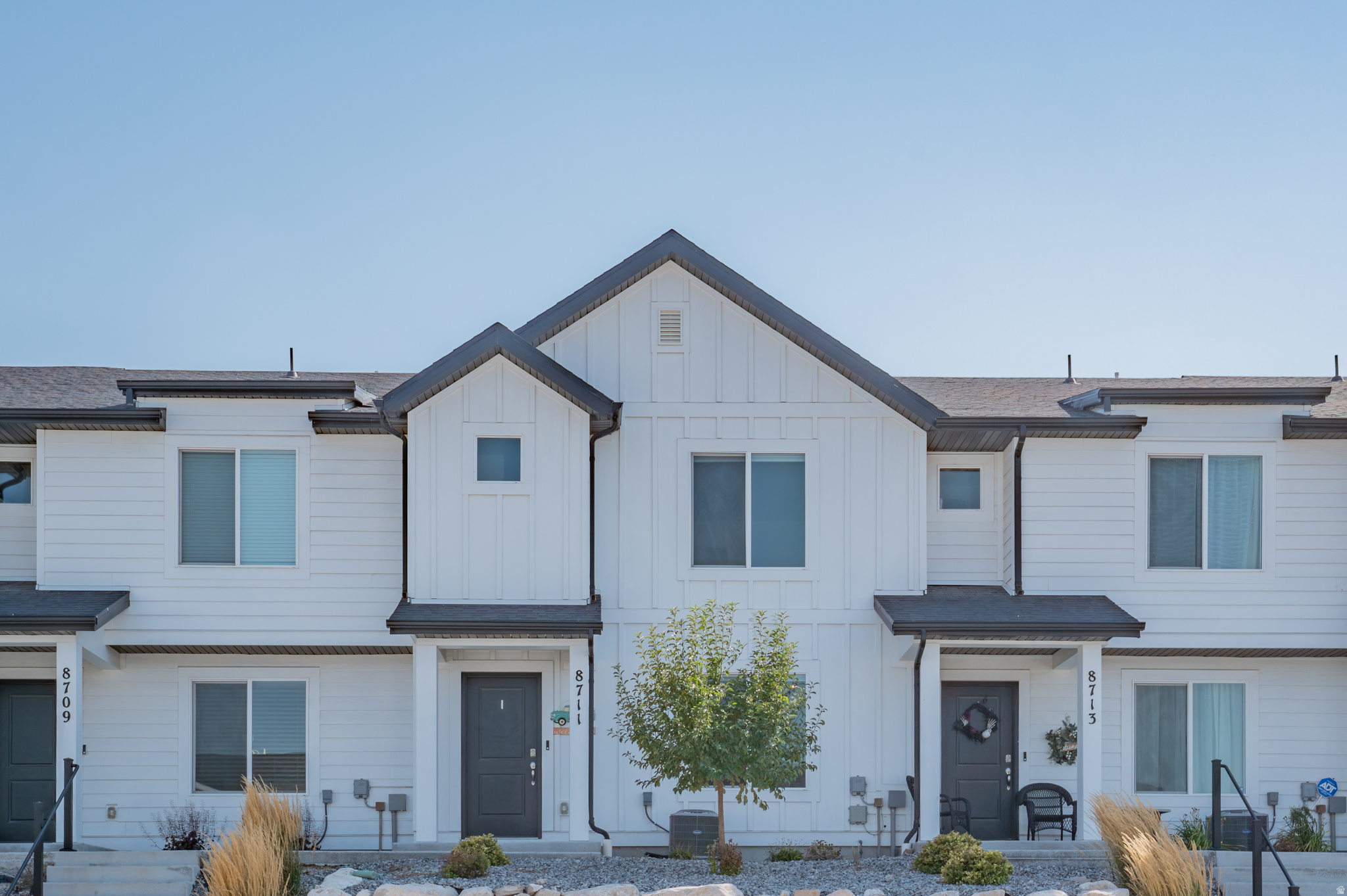 8711 W ADDIE DR, Magna, UT 84044 — photo 1