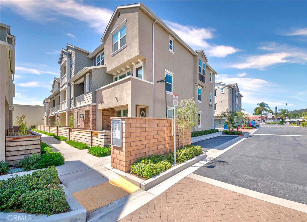 16426 Whittier Blvd. 5, Whittier, CA 90603 — photo 1
