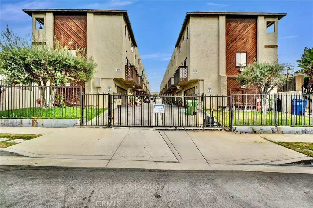 1121 252nd Street 5