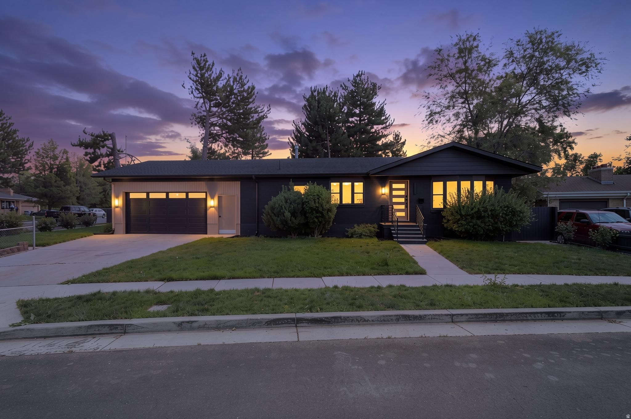 1098 E LORI WAY, Murray, UT 84117 — photo 1