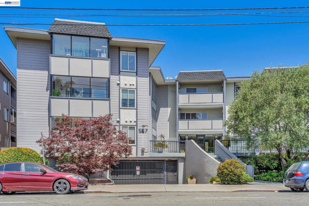 567 Oakland ave 104, Oakland, CA 94606 — photo 1