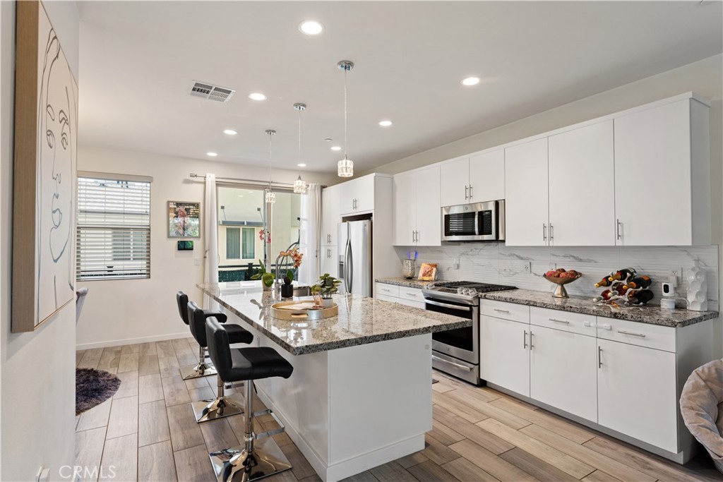 19547 Cardigan, Northridge, CA 91324 — photo 1