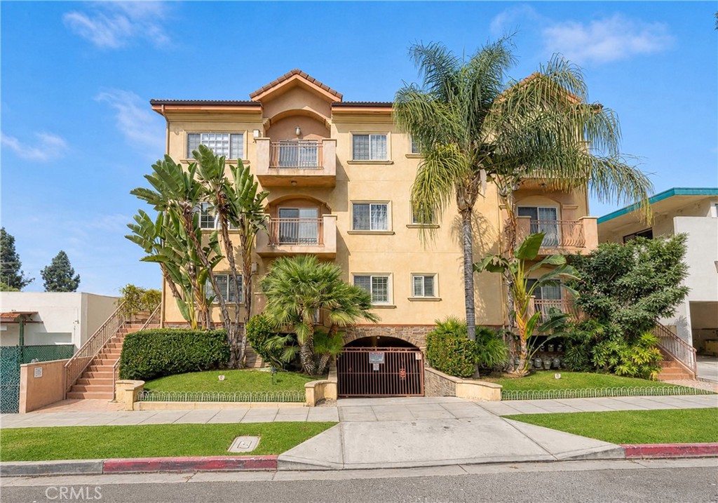 421 E Santa Anita, Burbank, CA 91501 — photo 1