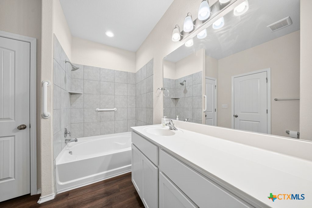 115 Laurel Grace, New Braunfels, TX 78130 — photo 1