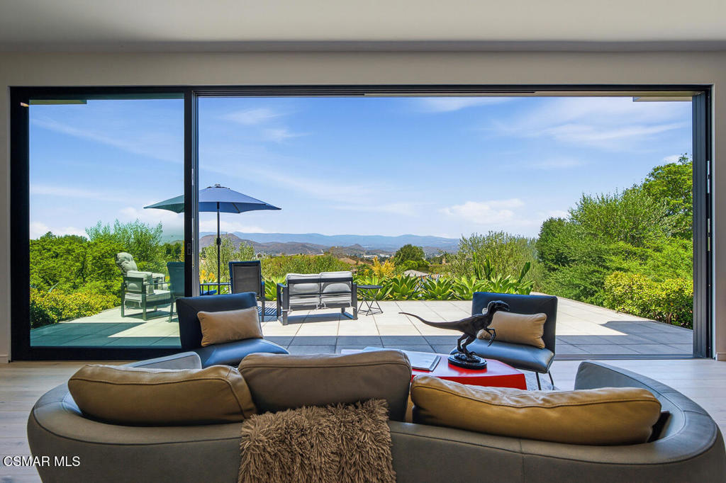 2800 Lynnview Street, Newbury Park, CA 91320 — photo 1