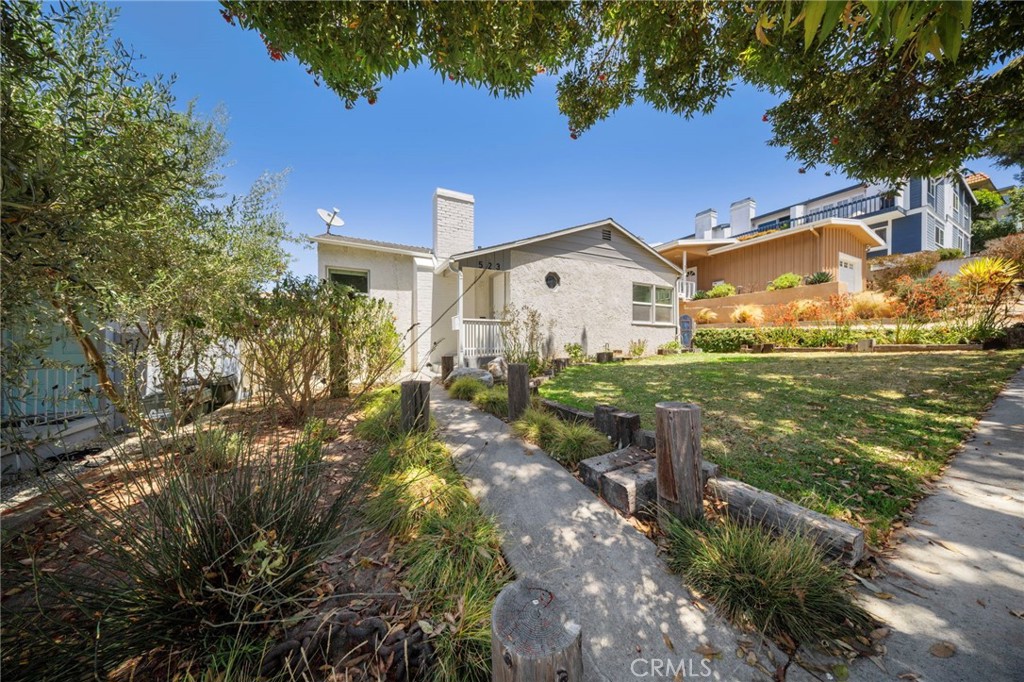523 Avenue A, Redondo Beach, CA 90277 — photo 1