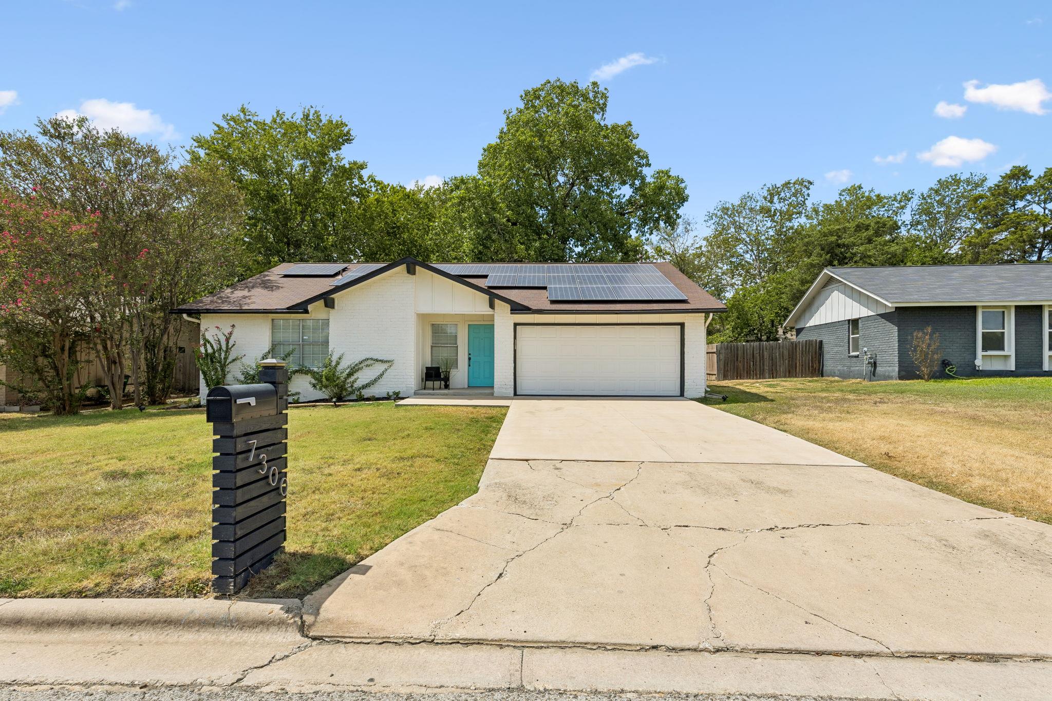 7300 Lazy Creek, Austin, TX 78724 — photo 1