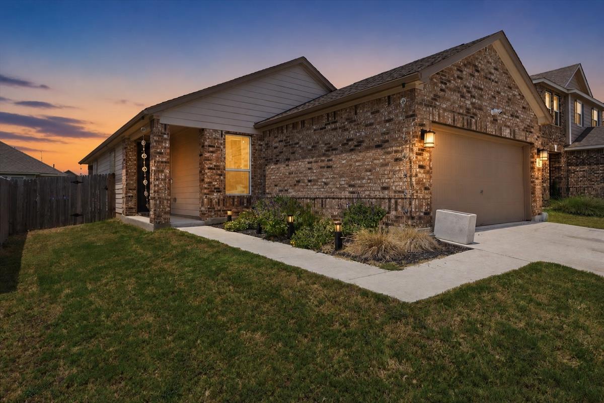223 Pitkin, Lockhart, TX 78644 — photo 1