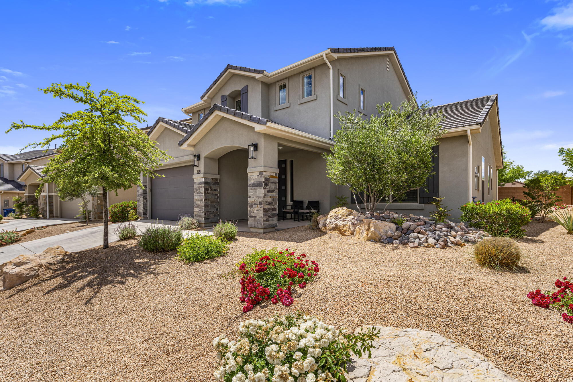 379 N Puerta DR, Washington, UT 84780 — photo 1