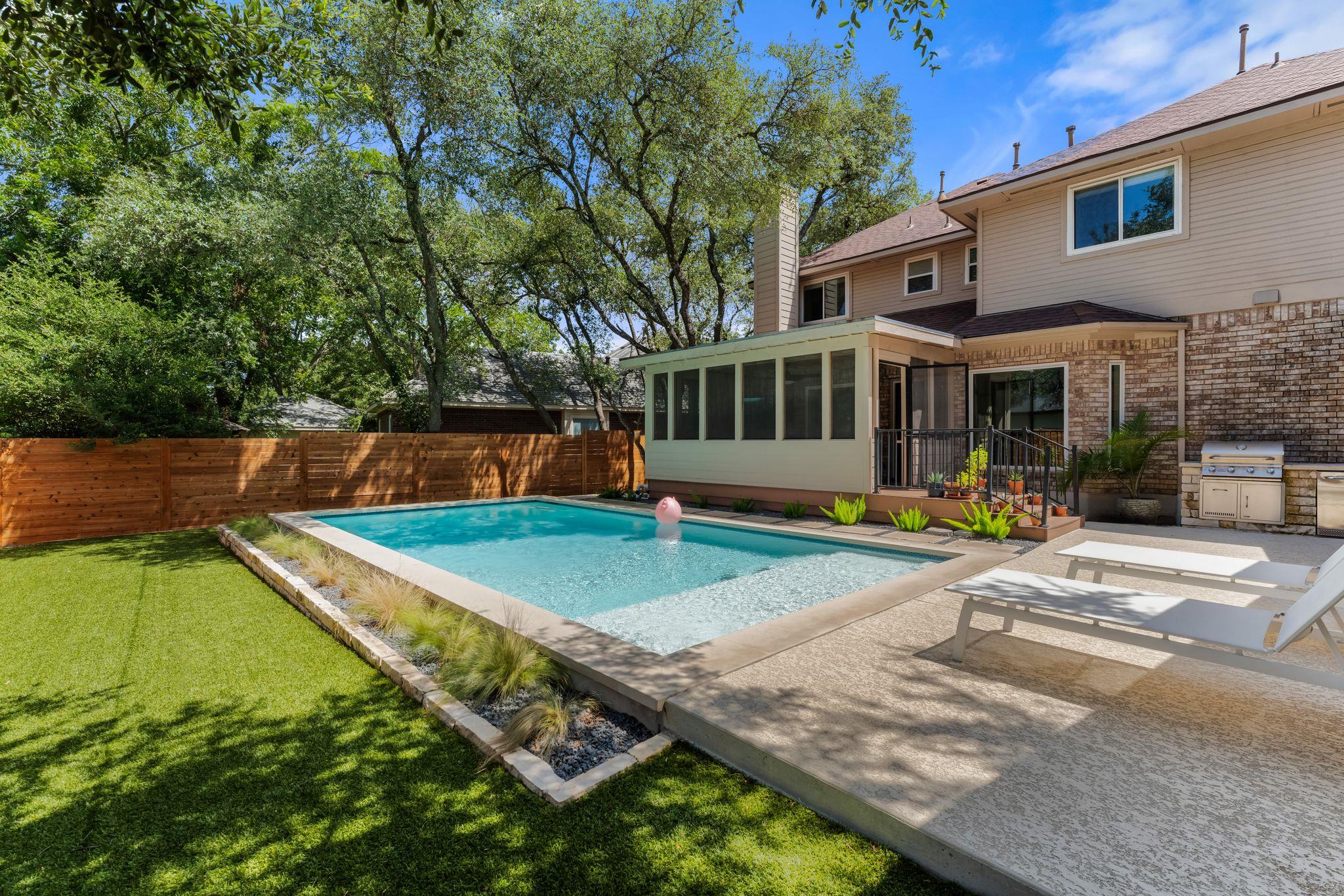6310 Needham, Austin, TX 78739 — photo 1