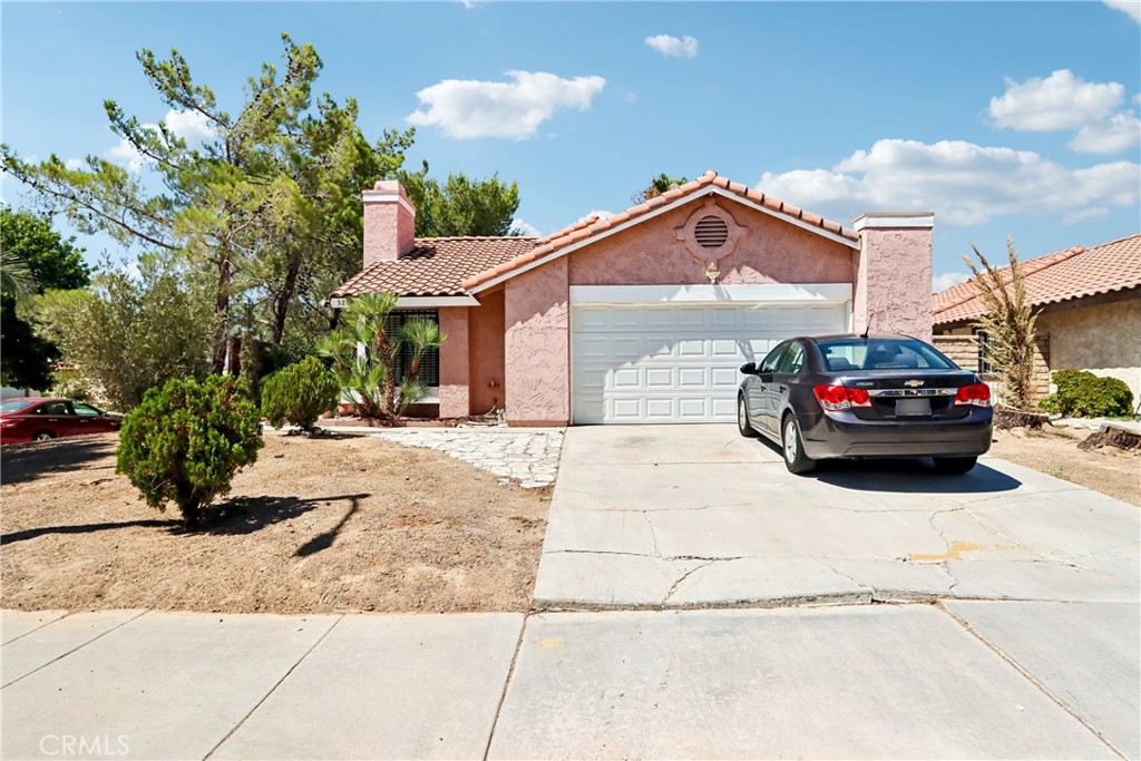 3203 E Avenue S3, Palmdale, CA 93550 — photo 1
