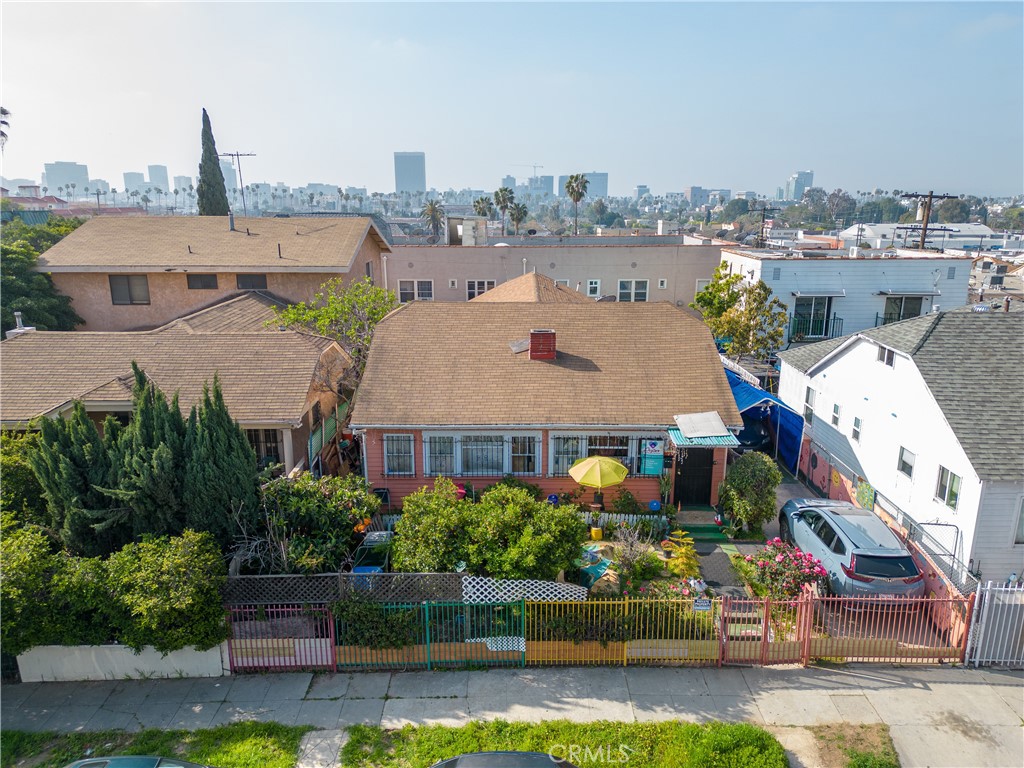 4452 Rosewood Avenue, Los Angeles, CA 90004 — photo 1