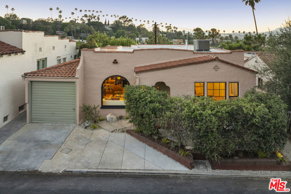 1415 Murray Drive, Los Angeles, CA 90026 — photo 1