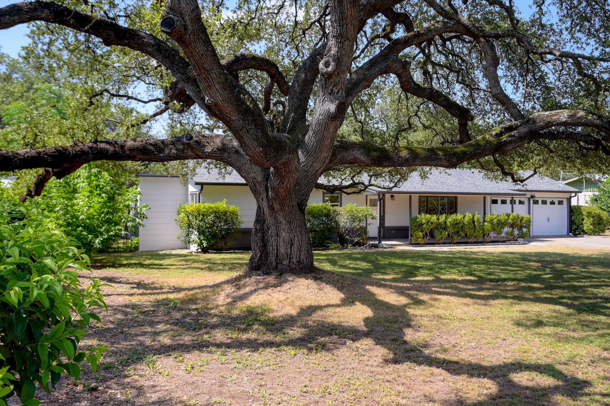 7611 Oak Hedge, Austin, TX 78745 — photo 1