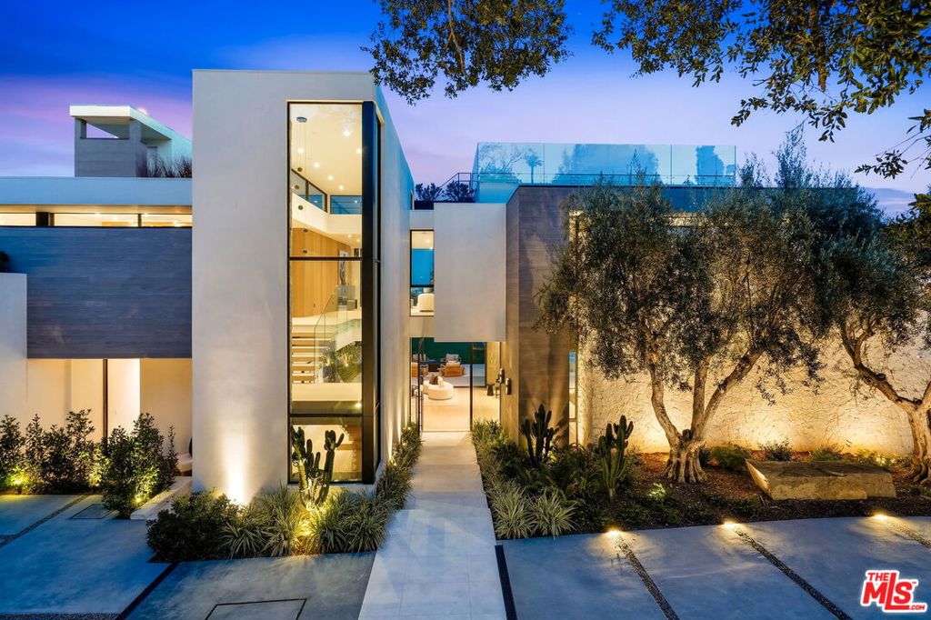 1830 Mango Way, Los Angeles, CA 90049 — photo 1