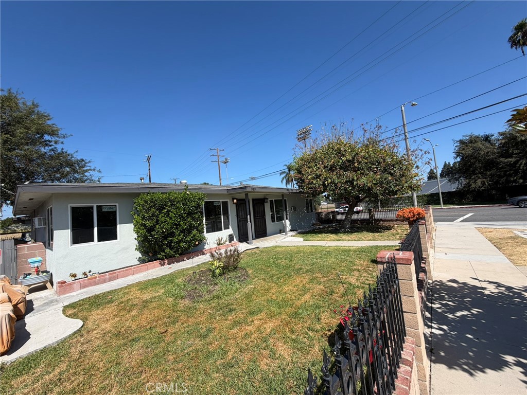 939 N Clementine, Anaheim, CA 92805 — photo 1