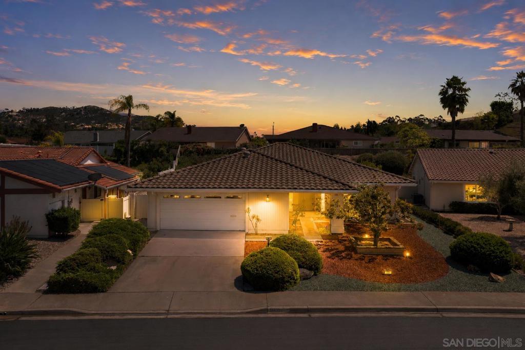 12621 Opimo Dr, San Diego, CA 92128 — photo 1