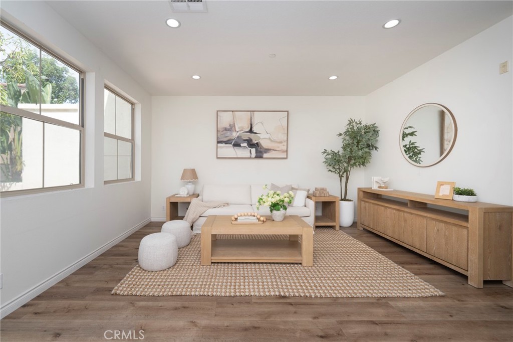 94 Hedge Bloom, Irvine, CA 92618 — photo 1