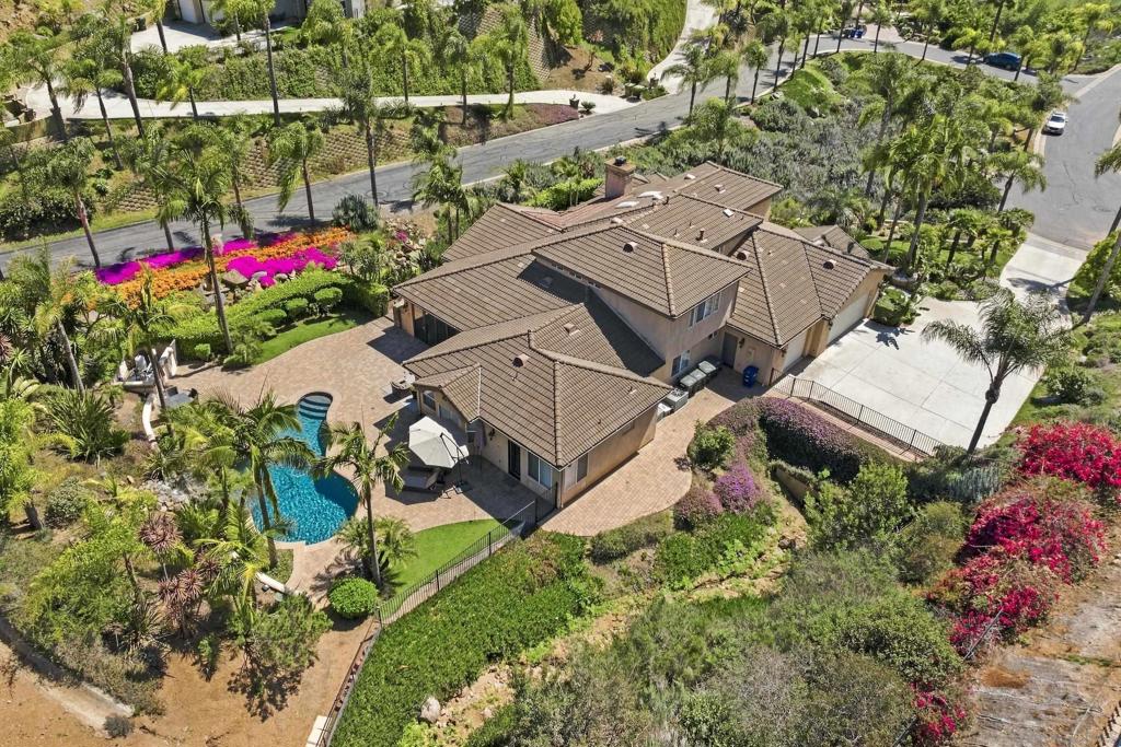 708 Vista Canyon, Vista, CA 92084 — photo 1