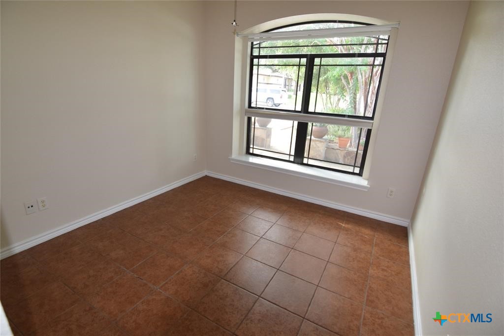 1435 Allison, New Braunfels, TX 78130 — photo 1
