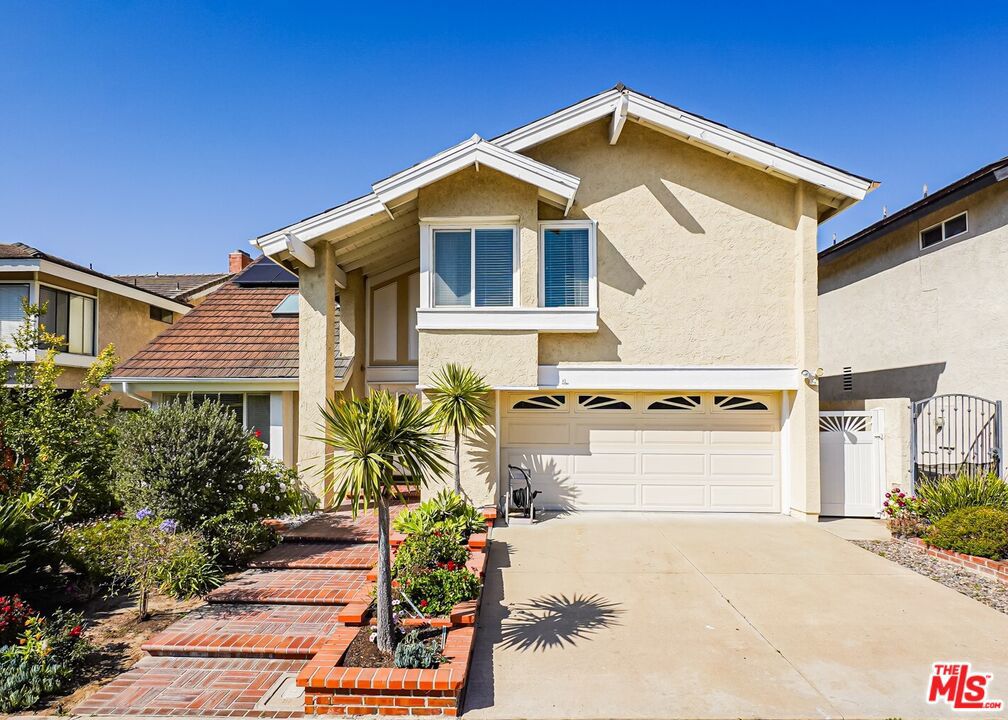 22 Hunter, Irvine, CA 92620 — photo 1