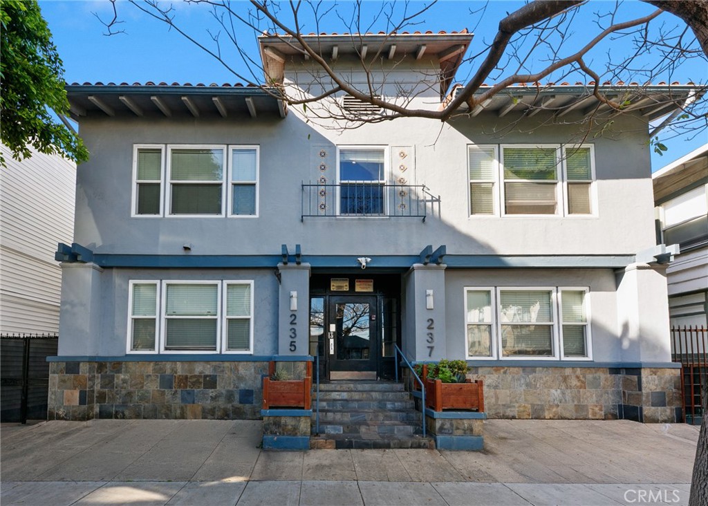 235 Linden, Long Beach, CA 90802 — photo 1