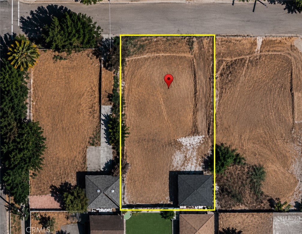 16 E Altadena Drive